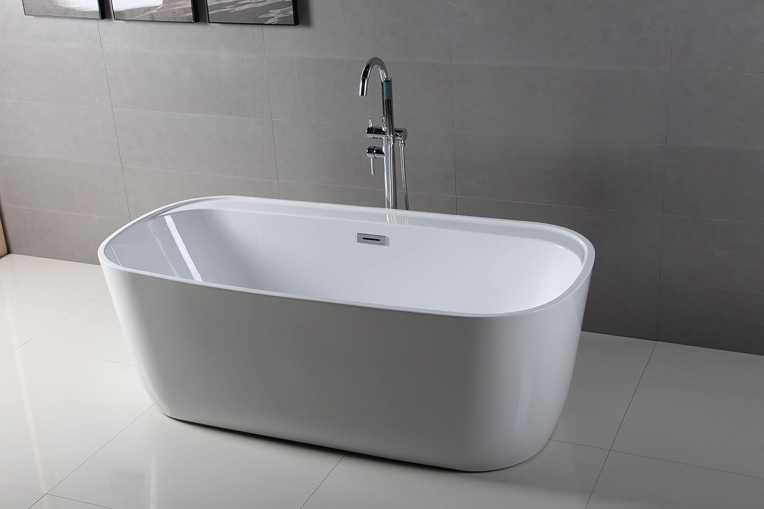 Carver Tubs - Graceful II 67' - Modern White Freestanding Soaking Bathtub With Chrome Center Drain - White Contemporary Oval Acrylic Fiberglass Tub - Deep Relaxing Soak - 67″L x 31'W x 23.5'H