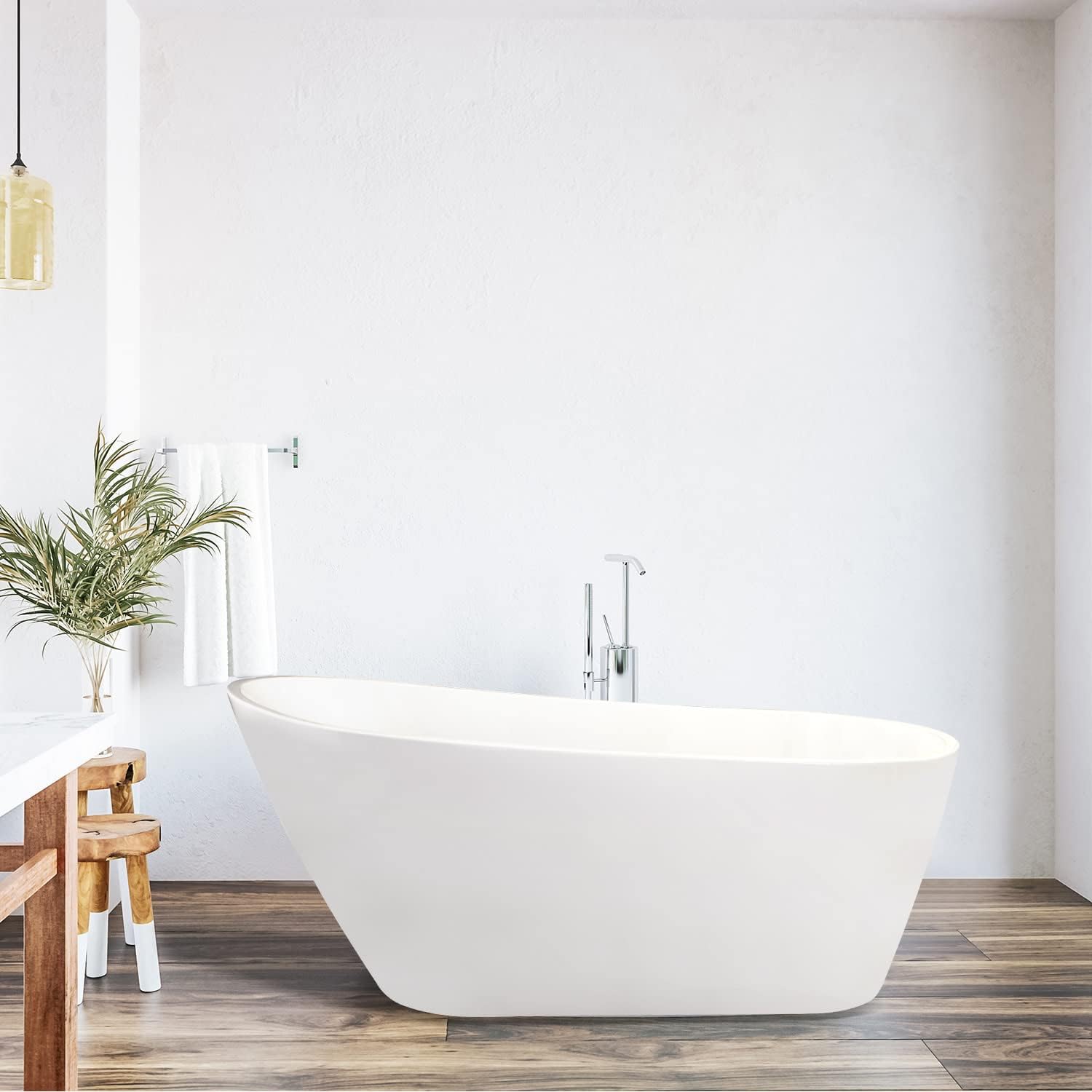 Shaia 67' x 32' Freestanding Soaking Acrylic Bathtub in White