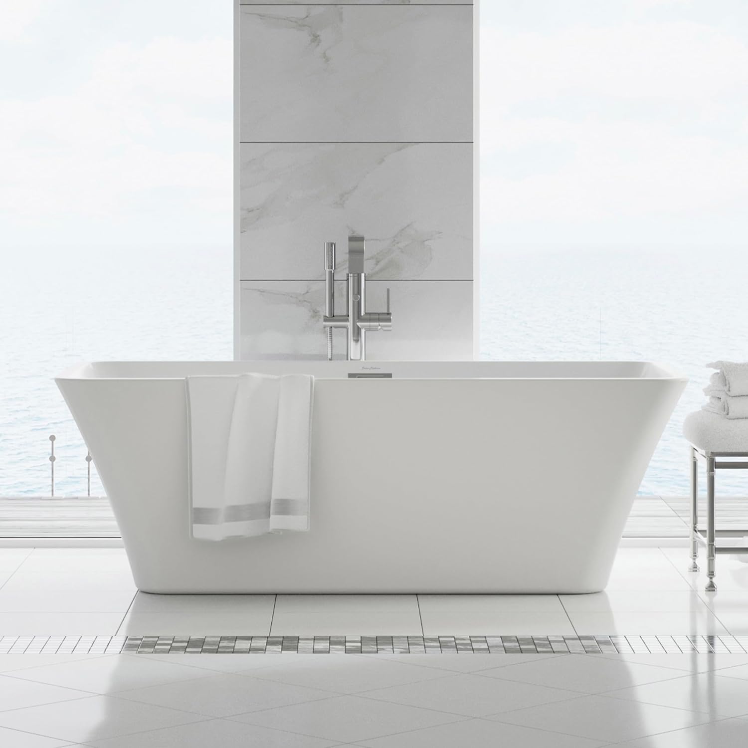 Swiss Madison SM-FB579 St Tropez 67' Rect. Bathtub
