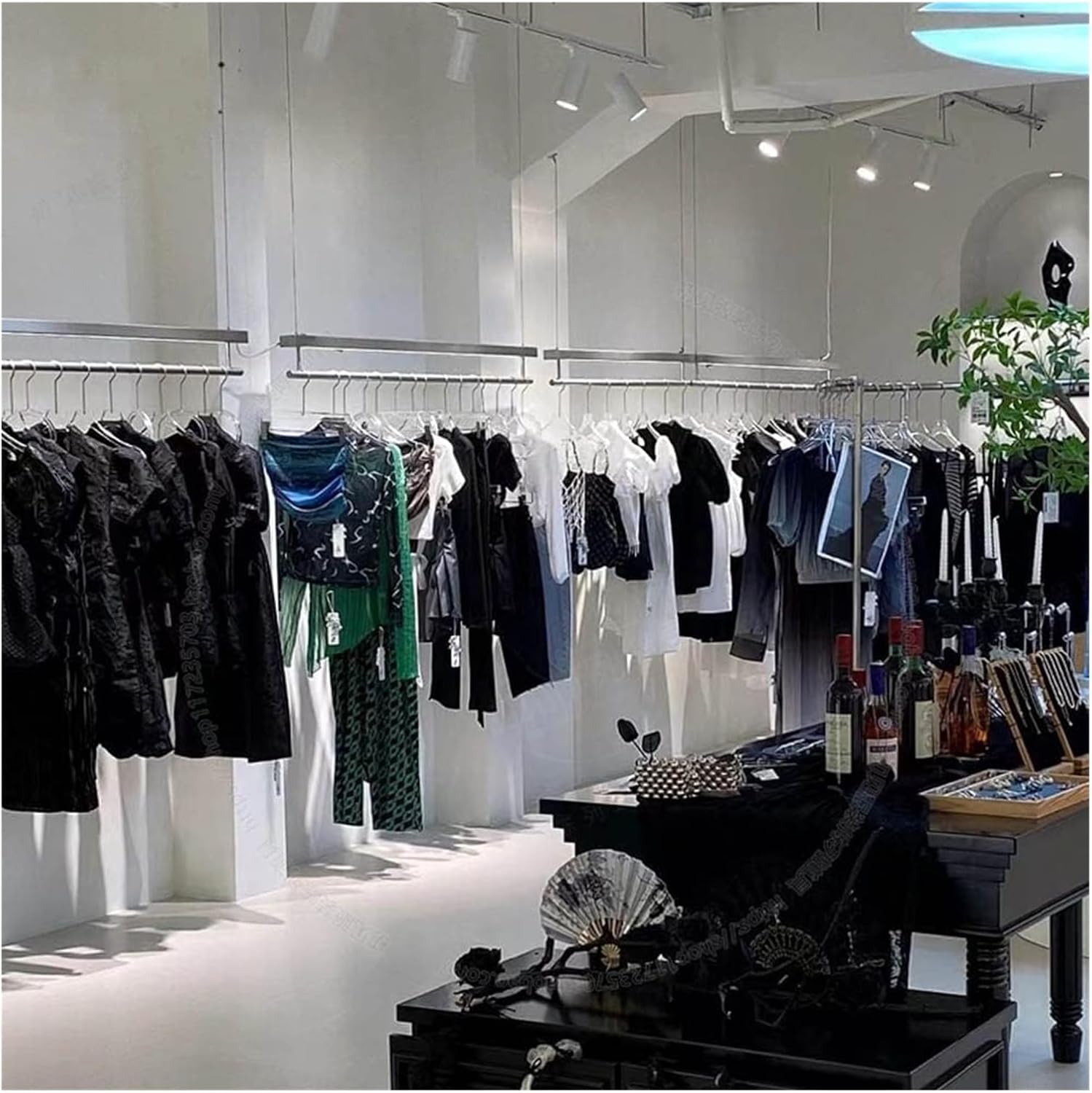 Clothes Rail Garment Rack Clothing Shop Clothes Display Rack, Adjustable Height Garment Rack Wire Hanging Racks with LED Lights Wall Mounted Hanging Clothes(Silver-1x2m