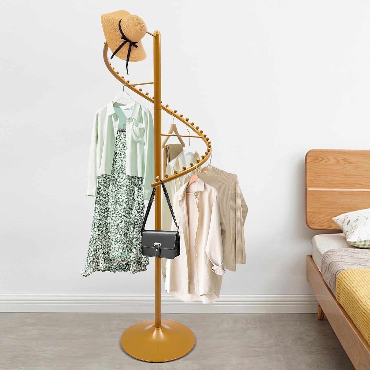 JOMCYDM Spiral Rotating Clothing Rack Heavy Duty Garment Rack Standing Scarf Holder 360 ° Metal Clothes Display Rack for Bedroom Living Room Retail Stores Gold
