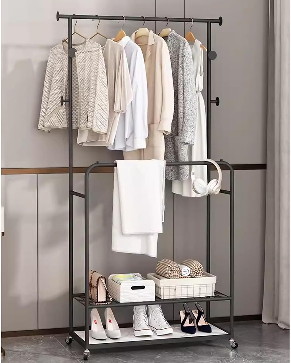 Heavy duty Garment rack Double Rods Clothes Rack With Wheels, Heavy Duty Metal Clothing Rack For Hanging Clothes, Multi-functional Coat Rack With 2 Shelves And 4 Hooks,Clothes Organi (Black 100X30X17