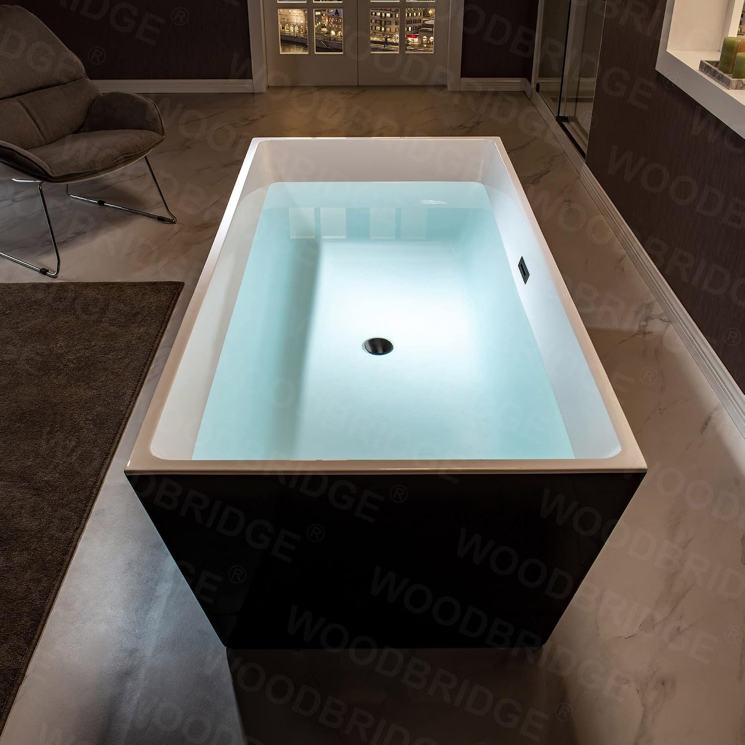 WOODBRIDGE 67' Acrylic Freestanding Bathtub Contemporary Soaking Black Tub with Matte Black Overflow and Drain，BTA1812-MB