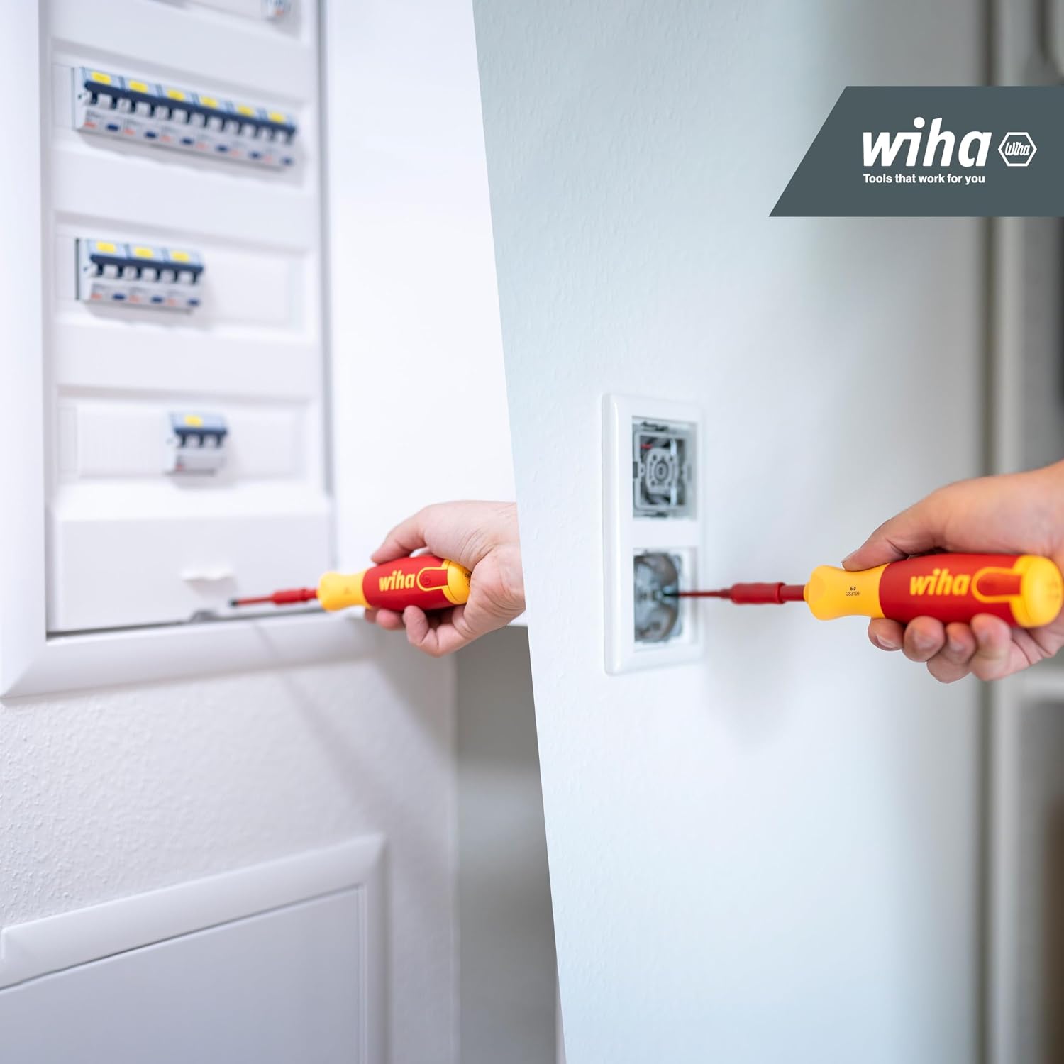 Wiha VDE 6 Bits Magazine Lift Up Screwdriver
