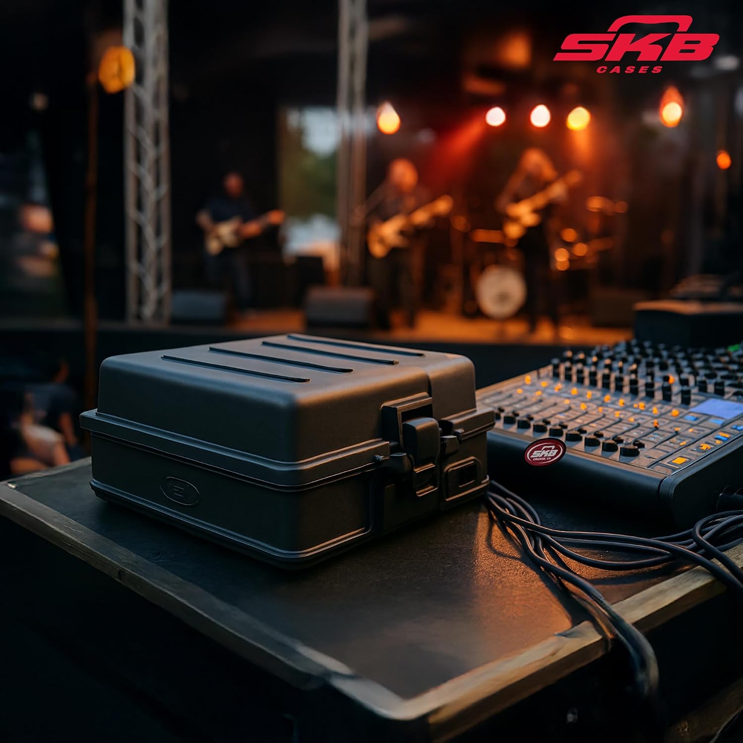 SKB Roto Rack/Mixer Top Console, 10U Slanted Rackmount with Steel Threaded Rails, Hard Lid and Doors, and Side Access Ports, Black