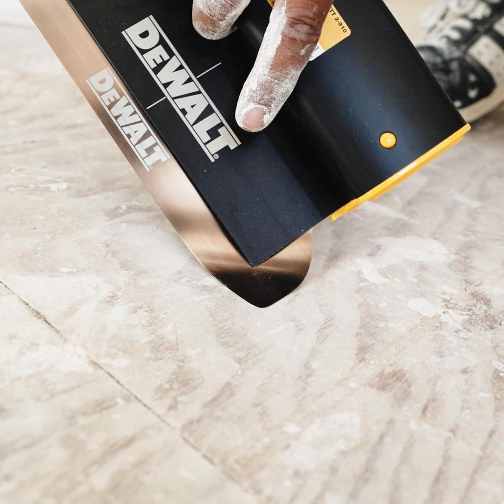 DEWALT Drywall Skimming Blade, 40-Inches | Pro-Grade | Extruded Aluminum & European Stainless Steel Construction | High-Impact End Caps | Sheetrock Gyprock Wall-Board Plasterboard | DXTT-2-940